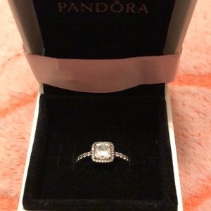 Pandora ring
